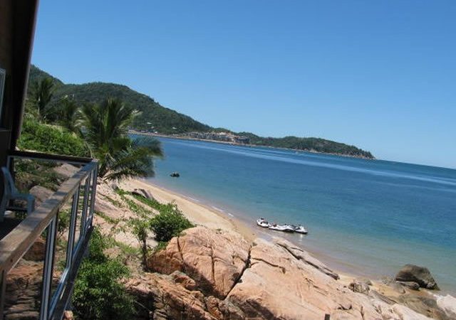 Base Magnetic Island03