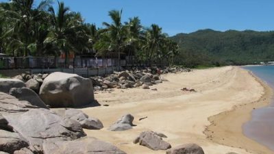 Base Magnetic Island06